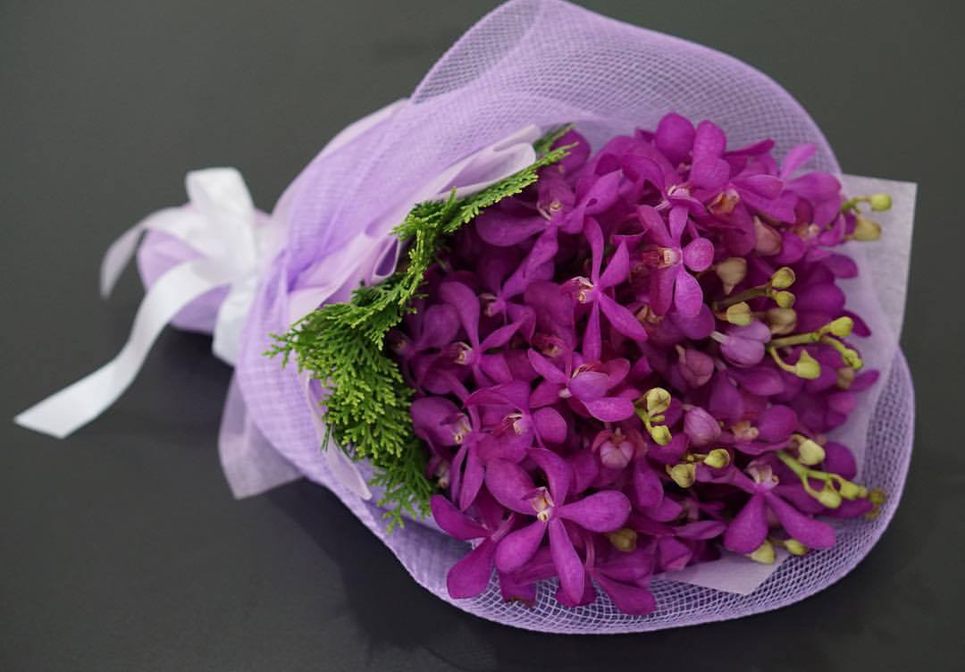 Prebook Purple Bouquet Fresh Cut MOKARA Orchid Seasonal Farm's Choice