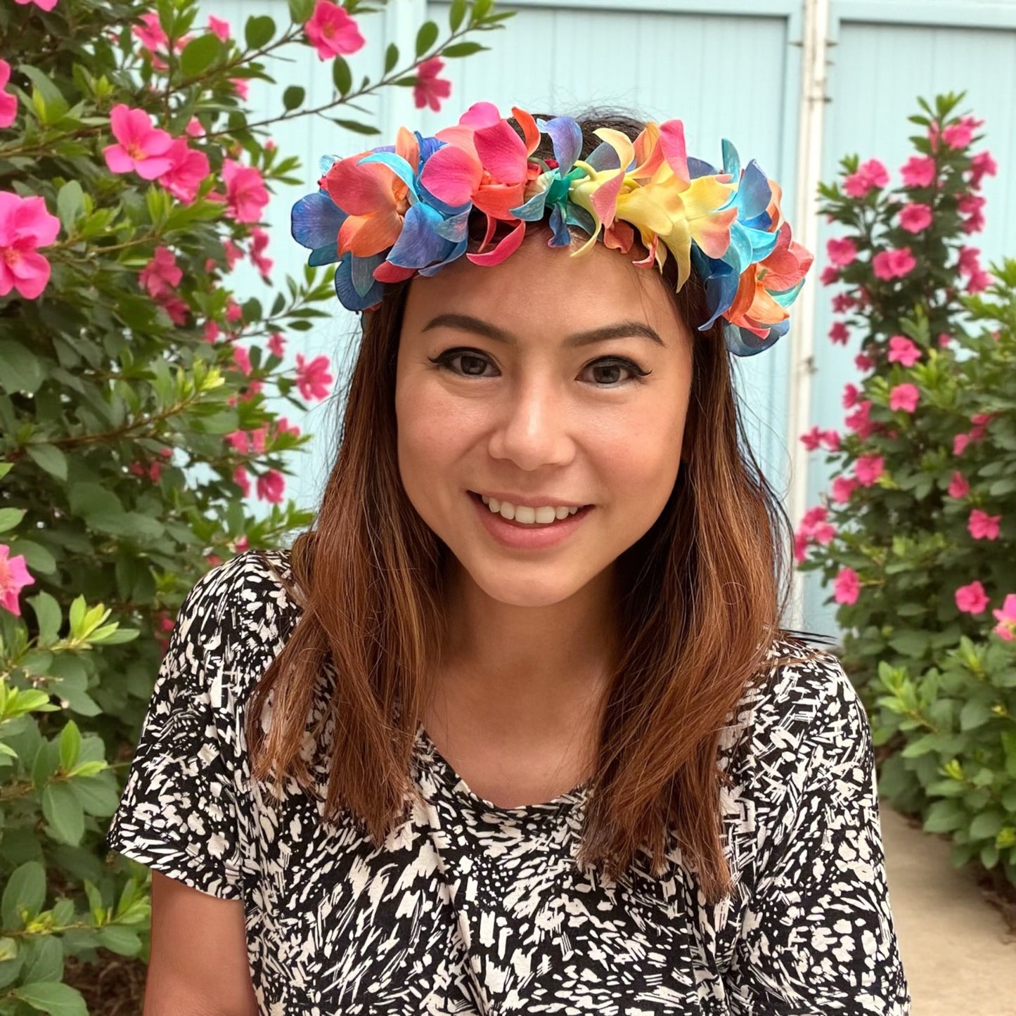 PREBOOK - LOLLIPOP Multi-Color S-LEI ( SINGLE LEI ) Dendrobium Orchid Fresh Cut Flowers